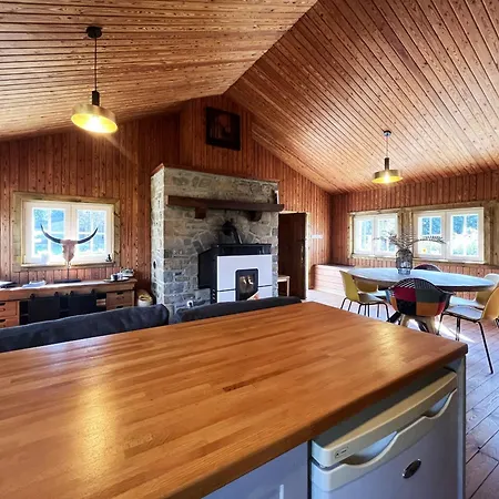 Chalet Le Pti Hatrival